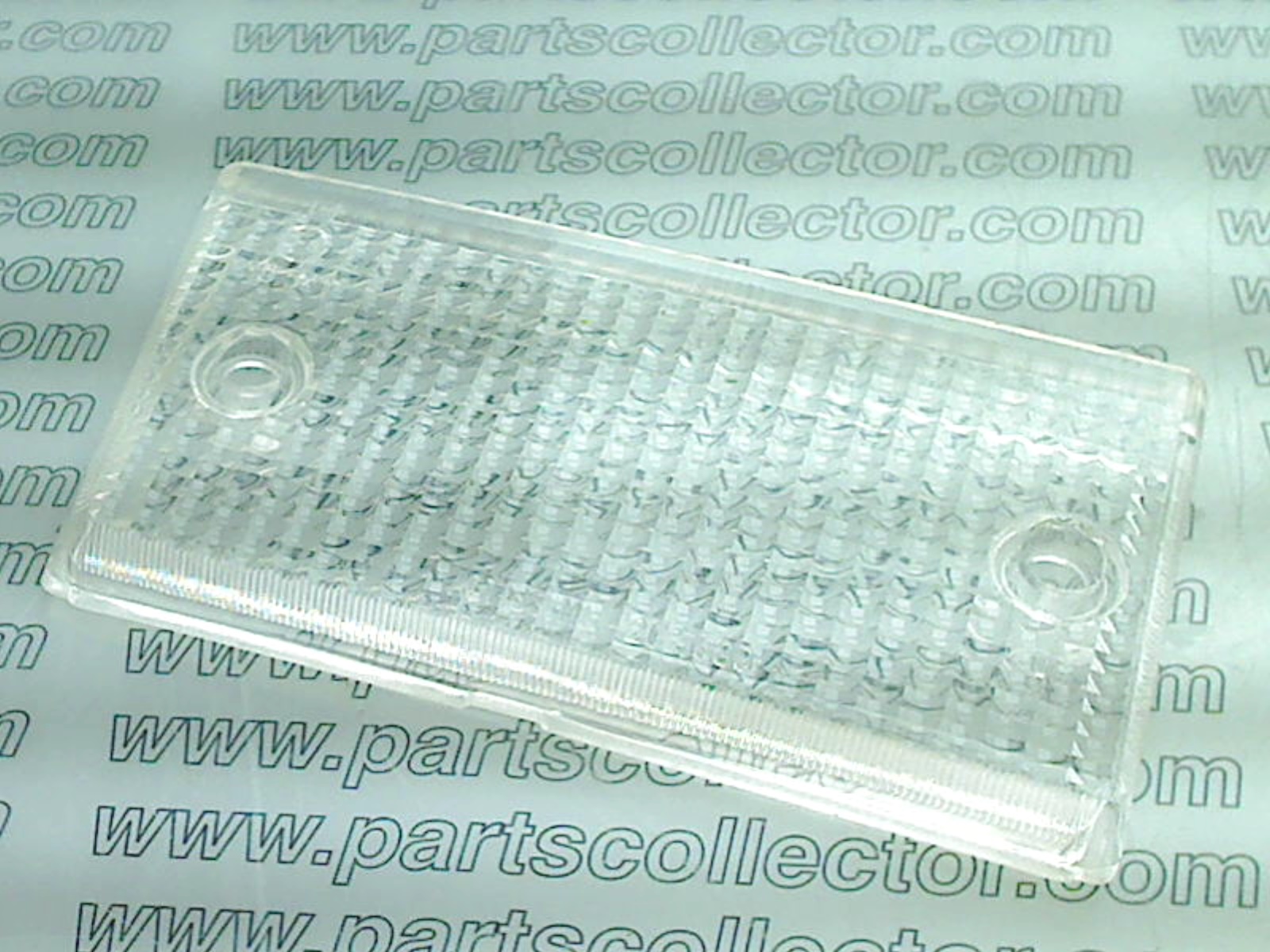 TAIL LIGHT LENS